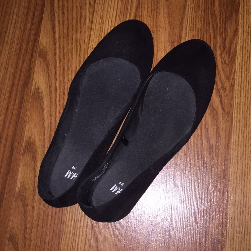 H&M Black Flats